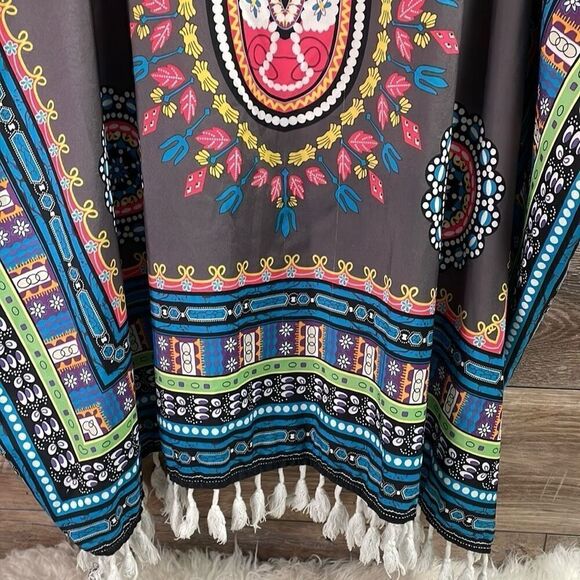 Women's Rayon Floral Print Lightweight Poncho Top Blouse Caftan Cover up - Picture 6 of 9